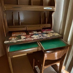 学習机  本棚　椅子のみです。学習机セットの画像