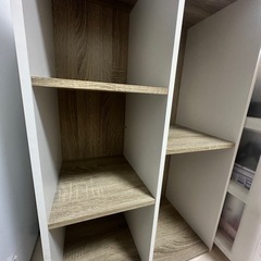 収納棚の画像