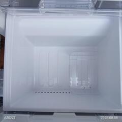 🉐🉐AH001  SHARP　21年モデル　2ドア冷蔵庫　152L  最新モデルの画像