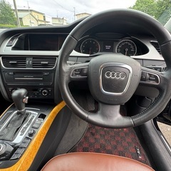 美車！ローンご相談ください！アウディ A4 TFSI クアトロ 2.0T ターボ！の画像