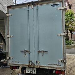 日産 アトラストラック アルミバン　バックカメラ　最大積載量１５００キロ の画像