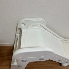 子ども用すべり台の画像