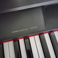 97製　Yamaha Clavinova CLP 511の画像