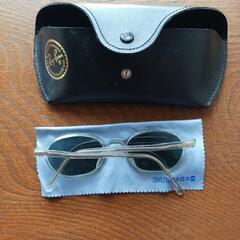 Ray-Banのサングラスの画像