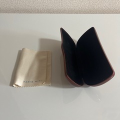 メガネケースの画像