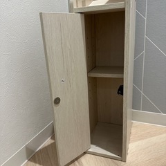 トイレ ペーパー 小物入れ 棚の画像