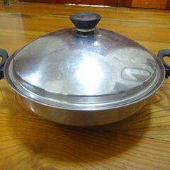 ステンレス鍋　アムウェイ　クイーン　内径２８㎝の画像