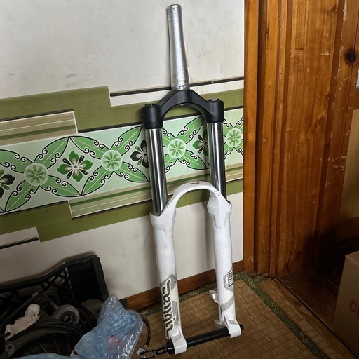 マウンテンバイク ROCK SHOX