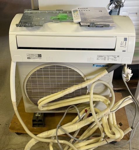 179 DAIKIN 2017年製エアコン 10～12畳用 整備済み