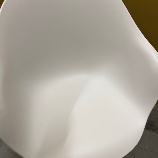 【トレファク神戸南店】BoConcept ダイニングチェアー ホワイトです‼︎【取りに来られる方限定】