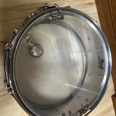 スネアドラム
の画像