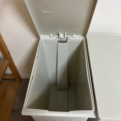 無印　45ℓゴミ箱
の画像