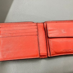 ☆coach☆ コーチ　オレンジ🍊二つ折り財布👛😀の画像