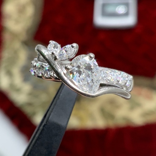 pt900 ダイヤモンドリング　7.3g 0.608ct 0.40ct 約11号　鑑定書