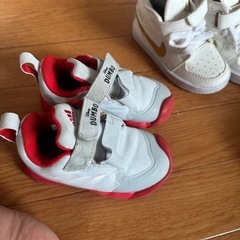 子供靴の画像