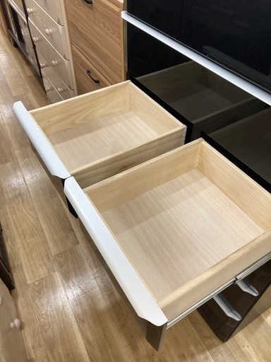 【トレファク高槻店】取りに来られる方限定！ニトリの6段チェストのご紹介です！