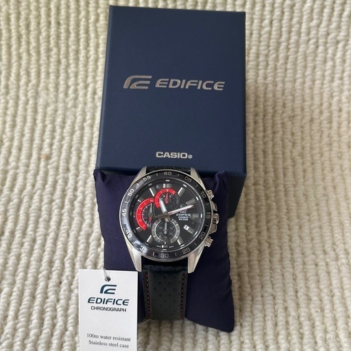 値下！カシオ　エディフィス　CASIO EDIFICE メンズウォッチ　新品　未使用