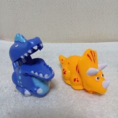 子供向けおもちゃ　ポカポンゲーム＆じゃんけん銃2本＆恐竜チョロＱ２個の画像