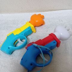子供向けおもちゃ　ポカポンゲーム＆じゃんけん銃2本＆恐竜チョロＱ２個の画像
