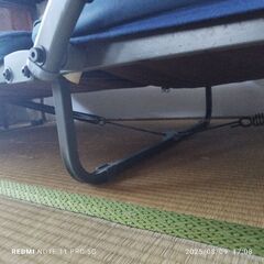 折り畳み式ベッドの画像