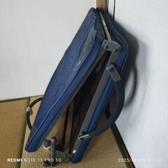折り畳み式ベッドの画像