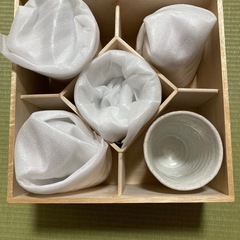 【新品未使用】酒井田柿右衛門の酒器と萩焼3点セットの画像