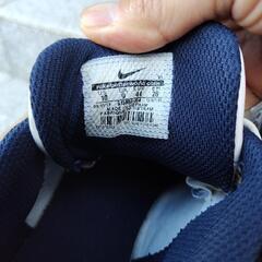 極美品‼️ナイキ野球トレーニングシューズの画像