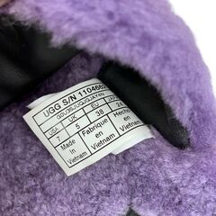 186000 現状品 UGG アグ サンダル FUZZ YEAH ボアサンダル パープル サイズ 24cm 未使用に近い レディース [241220HM210494]の画像
