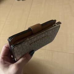 財布 の画像
