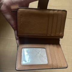 財布 の画像