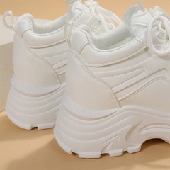 厚底スニーカー　24cmの画像