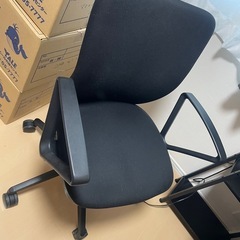 デスク用イス
の画像