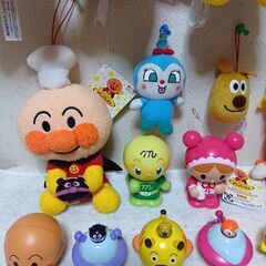 アンパンマンとキャラクターおまとめ16点セット+２個追加しましたの画像