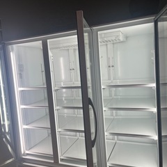 冷蔵リーチインショーケースの画像