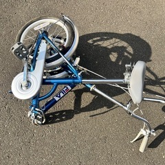 折りたたみ自転車 16インチ　カギ付の画像