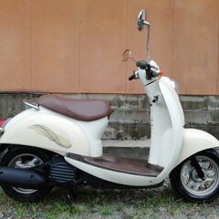 ホンダ、スクーピーAF5５　燃費にやさしい４ストの画像