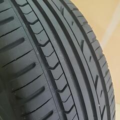 組み換え工賃込み☆少し訳あり215/60R16(1本のみ)レーダータイヤの画像