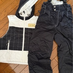 Courrèges（クレージュ） スキースノボウェアの画像