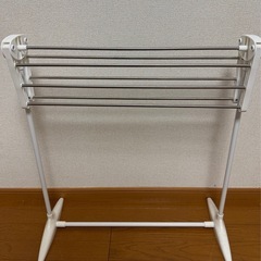 <お譲り先決まりました> 室内用物干しラックの画像