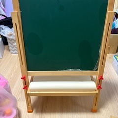 お絵描き台　イーゼルの画像