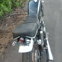 ヤマハ SR400 ベースにの画像