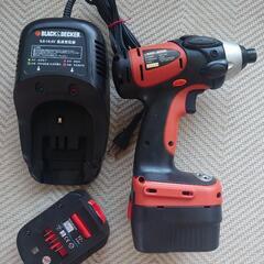 ★インパクト BLACK&DECKER    new 互換バッテリー2個付★8/13までの画像