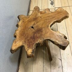 天然木 一枚板 ローテーブル サイドテーブル 無垢材 天然形状 流木風 ナチュラル家具 カフェ風　【糸島市内 送料無料】250809-10の画像