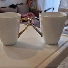 ペアのコップの画像