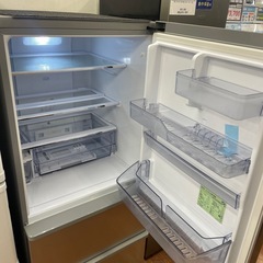 AQUA3ドア冷蔵庫AQR-SV27PBKの画像