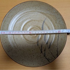 一人鍋にも使える 蓋付き陶器セットの画像
