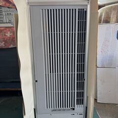 ①CORONA　コロナ　ウインドエアコン　窓用エアコン　CW-FA1824R　2024年製　窓枠付きの画像