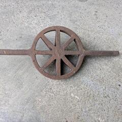 8つ割の竹割器の画像