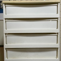 収納ケース　４段の画像