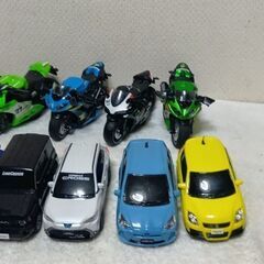 プルバックカー＆バイク12台セットの画像